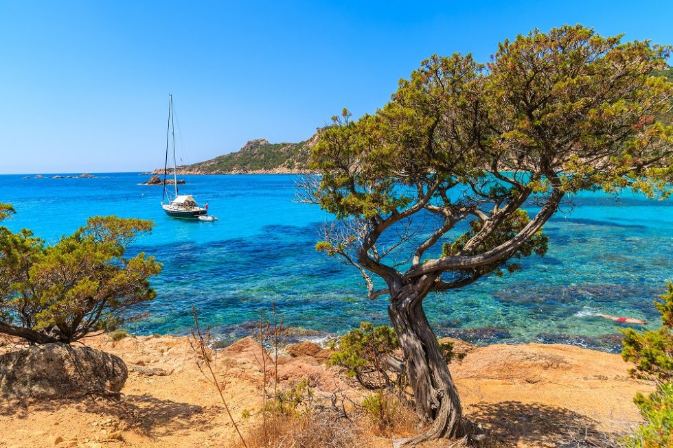 Les plus belles plages du Sud de la France à visiter absolument ! SetSail Les plus belles plages du Sud de la France à visiter absolument ! SetSail
