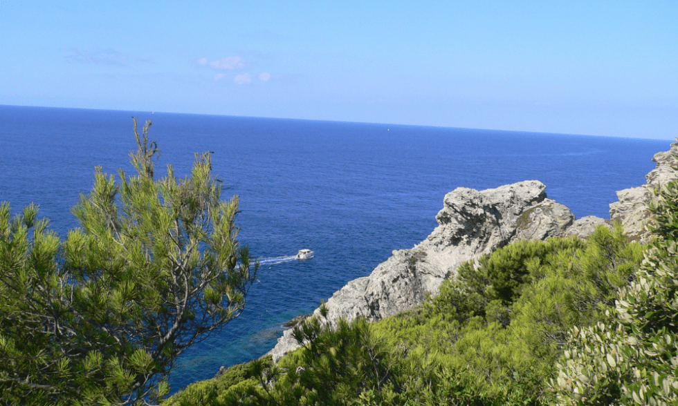 Les îles du Sud de la France à visiter en bateau SetSail Les îles du Sud de la France à visiter en bateau SetSail